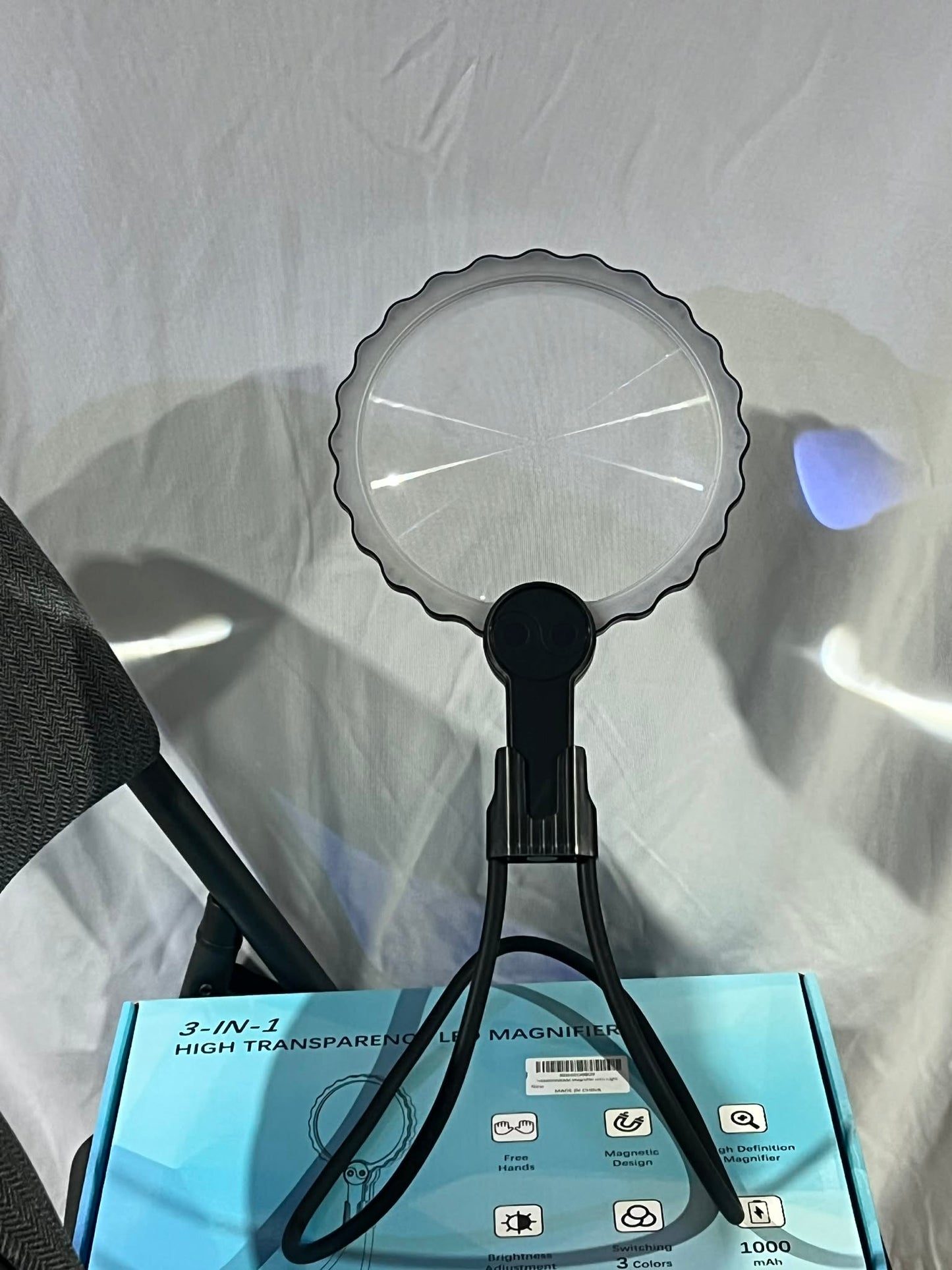 Neck Hanging Magnifier with Light Large Acrylic Lens Senior Friendly Magnifying Glass for Reading Sewing & Stitching